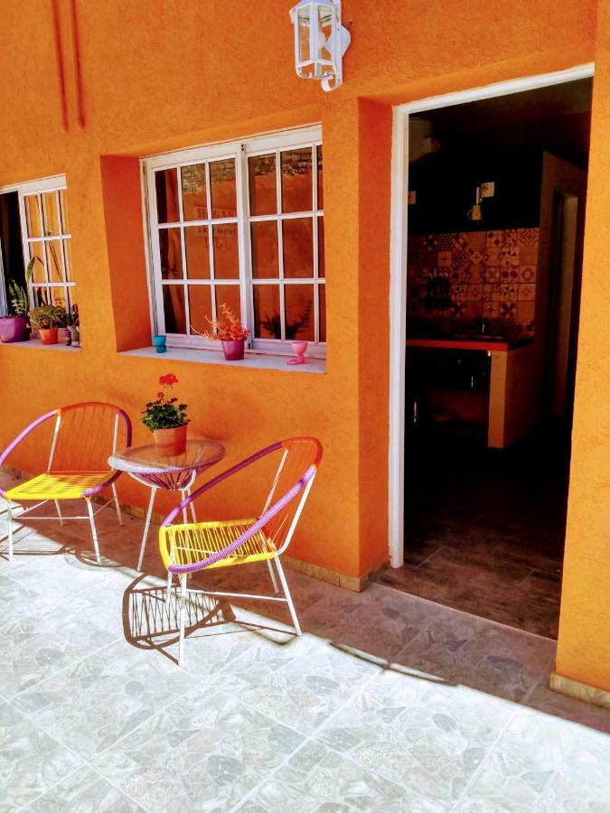 Casa Reina Crespo Apartment